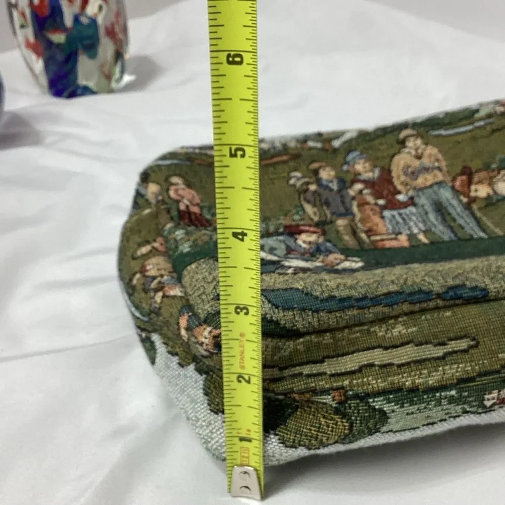 Holdings Brand Golf Theme Tapestry Bag With Side Clip Golf Ball Bag